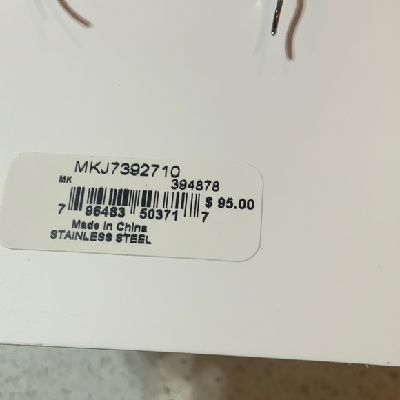 NWT MICHAEL KORS EARRINGS - Picture 4 of 4